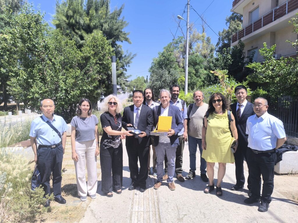 Chinese Envoy Halandri_1