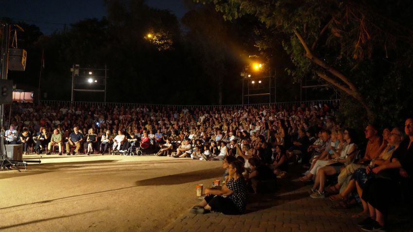 Mikis Theodorakis 100_9