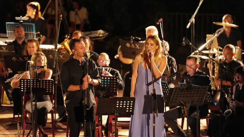 Mikis Theodorakis 100_10
