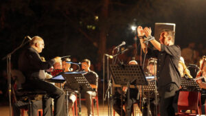 Mikis Theodorakis 100_4