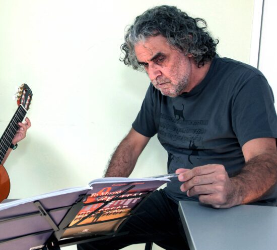 ergastrio mousiko-kinitikis agogis Carl Orff