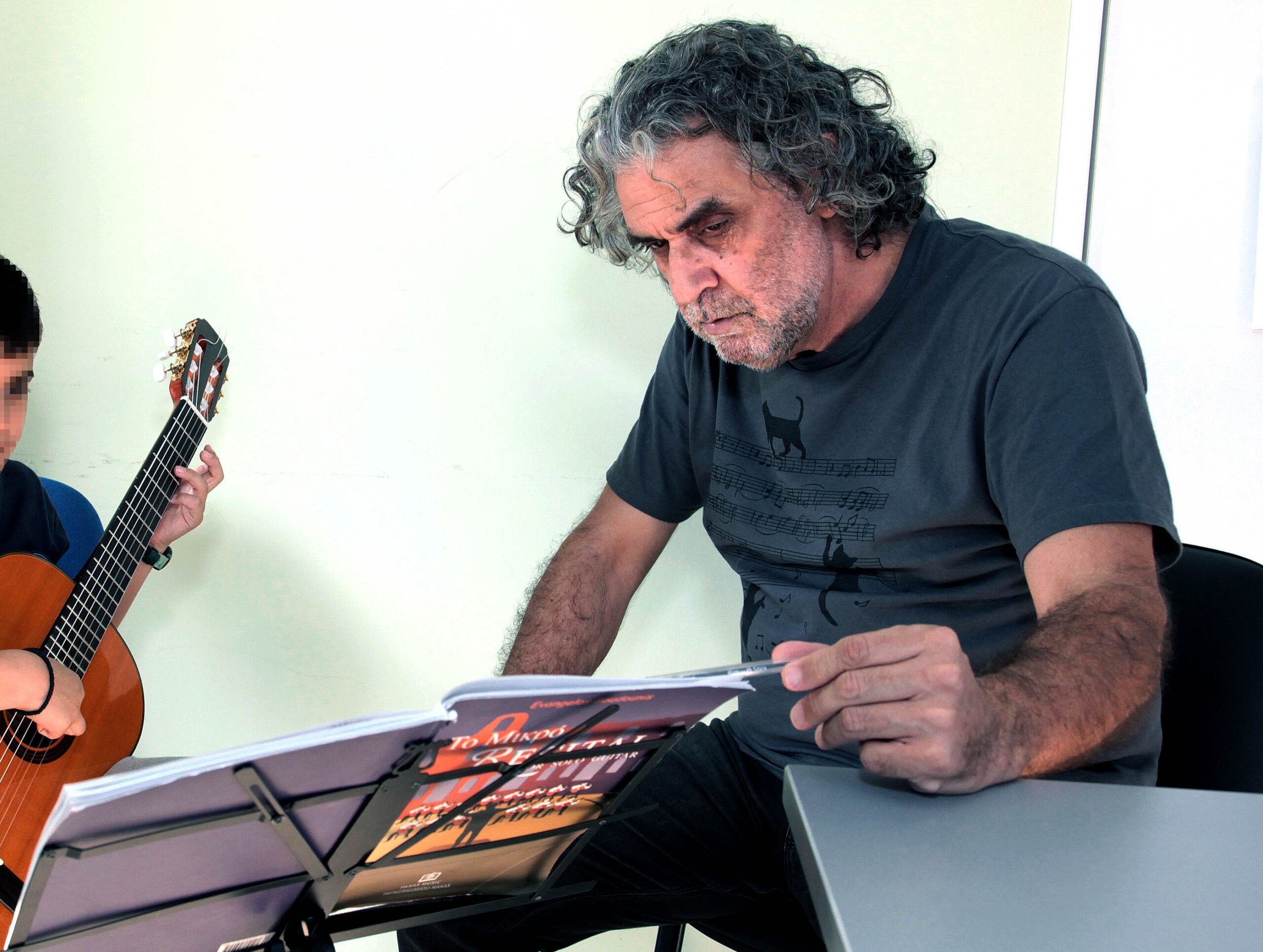ergastrio mousiko-kinitikis agogis Carl Orff