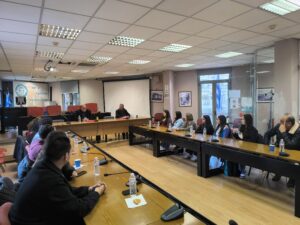 Dimarxos me mathites-Presveftes tou Eur_Koinovouloiou 2ou EPAL_3